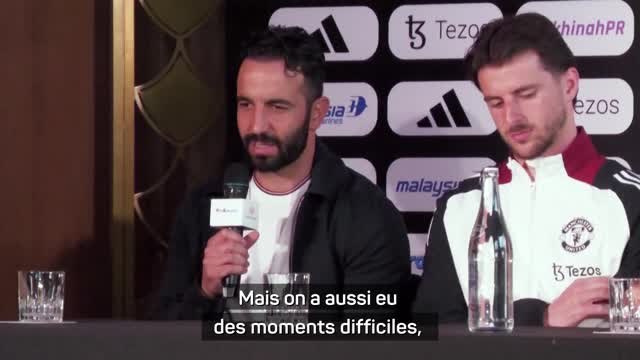 Manchester United - Ruben Amorim écarte un départ de Bruno Fernandes