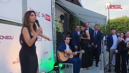 Serena Rossi canta "La canzone del sole", l'omaggio a Gianluca Vialli