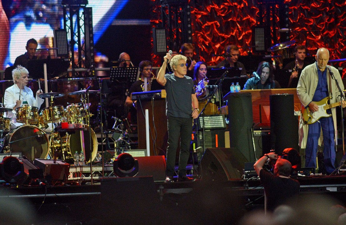 Zak Starkey says The Who's frontman Roger Daltrey told him he had been "retired, not fired" as the band's drummer