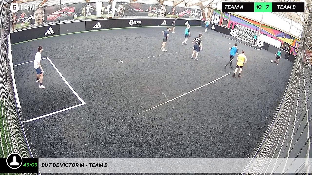 But de Victor M - Team B
