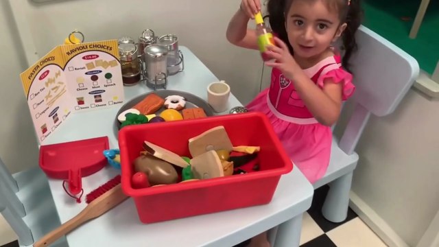 Bet On Your Baby Uruguay episodio del 8.17.2015, Especial de Nickelodeon! emitido por Paramount Plus el 2.8.2025 parte 1