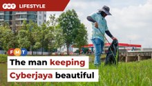 The foreigner who voluntarily cleans public parks in Malaysia