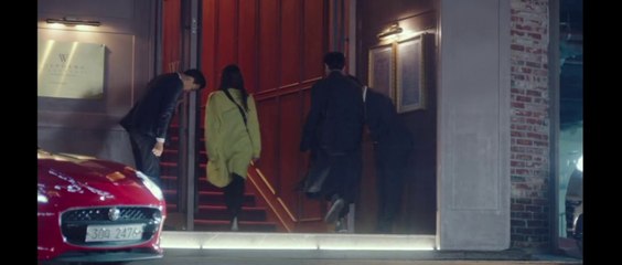 Crash landing on you episode 1 explained in hindi