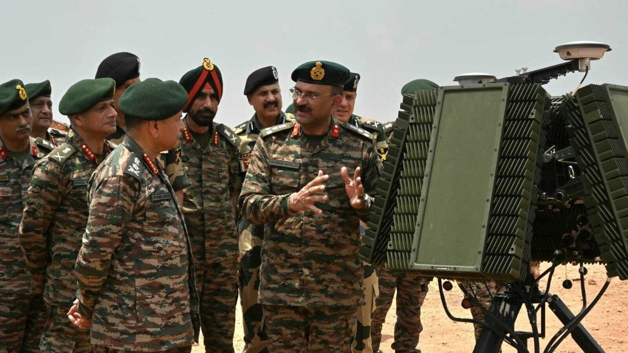 Video: Army chief witnesses cutting-edge demos of indigenous drones in ..