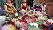 Sweet Dessert - Vietnamese street food (Gánh chè Ngọt - món ăn đương phố Việt Nam)