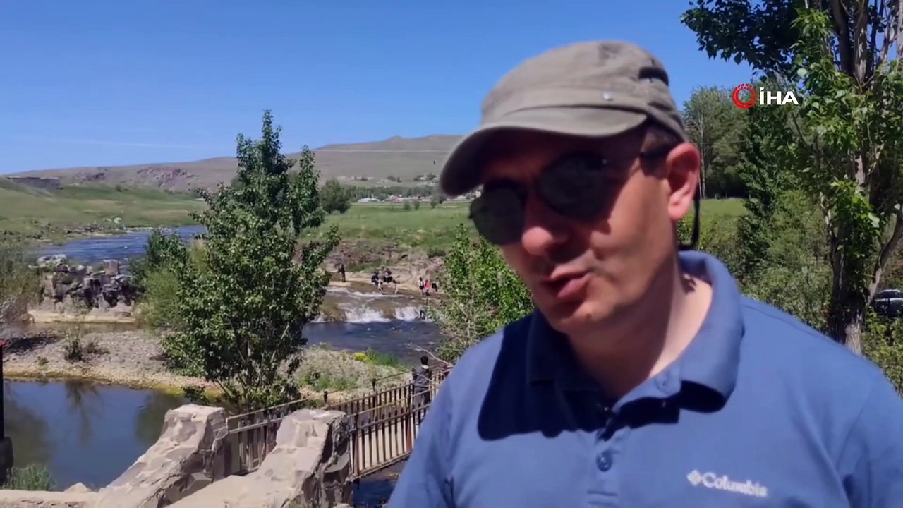 İnci kefalinin varoluş mücadelesi sürüyor! Engelleri aşarak akarsulara göç ediyor