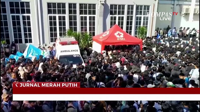 Para Pencari Kerja Padati Job Fair di Bekasi, Saling Dorong Demi Lowongan