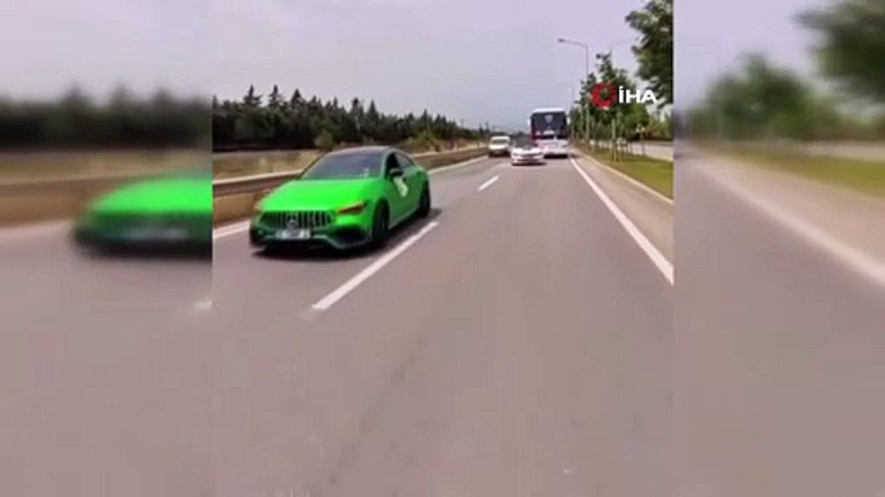 Yolcu otobüsü düğün konvoyuna girdi, konvoyda tehlikeli anlar kamerada