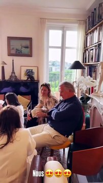 Retrouvailles entre les membres de William à midi chez William Leymergie et Sophie Davant à Paris.