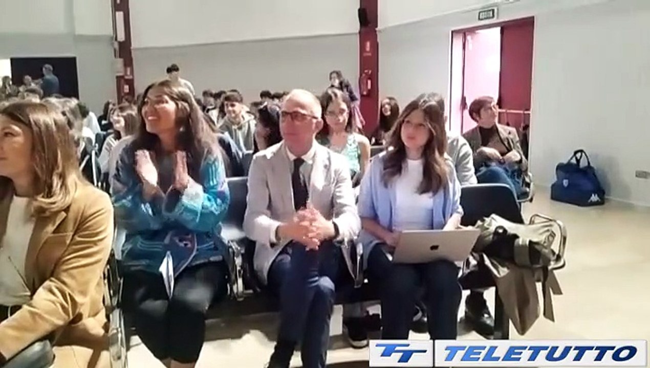 Video News - Scuole in rete contro la violenza sulle donne