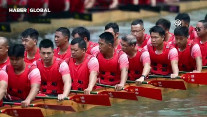 Çin'de "Ejderha Kayığı" festivali düzenlendi