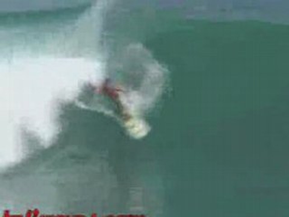 backside attack @ Uluwatu #1 10th May 08