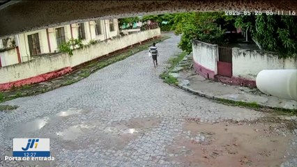 Bandido invade e rouba igreja em Olinda