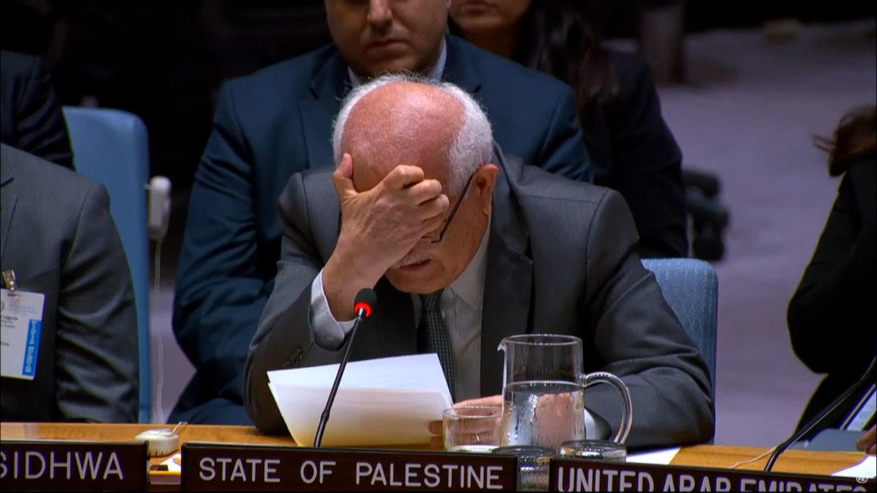 El representante de Palestina ante la ONU rompe...