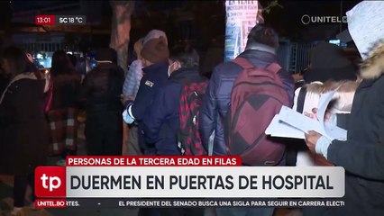 “No sé usar el celular”: Una paciente se quiebra al no conseguir la ficha digital del Hospital de Clínicas de La Paz