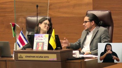 NOTA WEB ENTRE COLUMNAS 28 MAYO