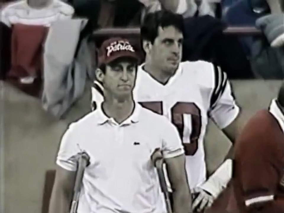 New England Patriots at Indianapolis Colts - 1.Half ( 1985 Week 13 )