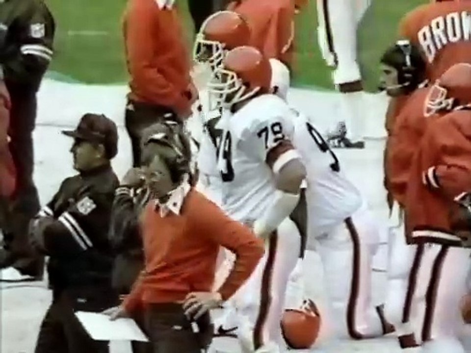 New England Patriots at Cleveland Browns - 2.Half ( 1985 Week 05 )