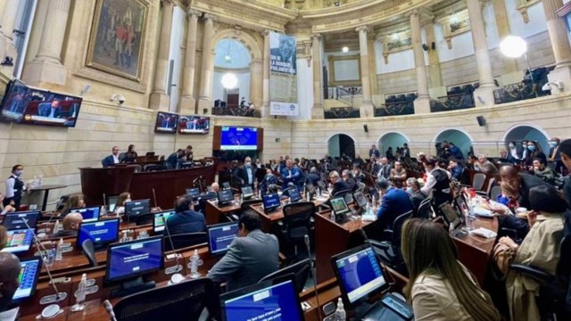 Gobierno evaluaría la posibilidad de retirar la consulta popular si el Senado aprueba la reforma laboral