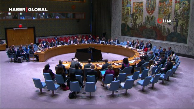 Filistin BM Daimi Gözlemcisi Mansour, Birleşmiş Milletler Güvenlik Konseyi'nde hüngür hüngür ağladı