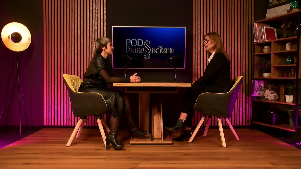 Pod paragrafem - Katarzyna Bielecka