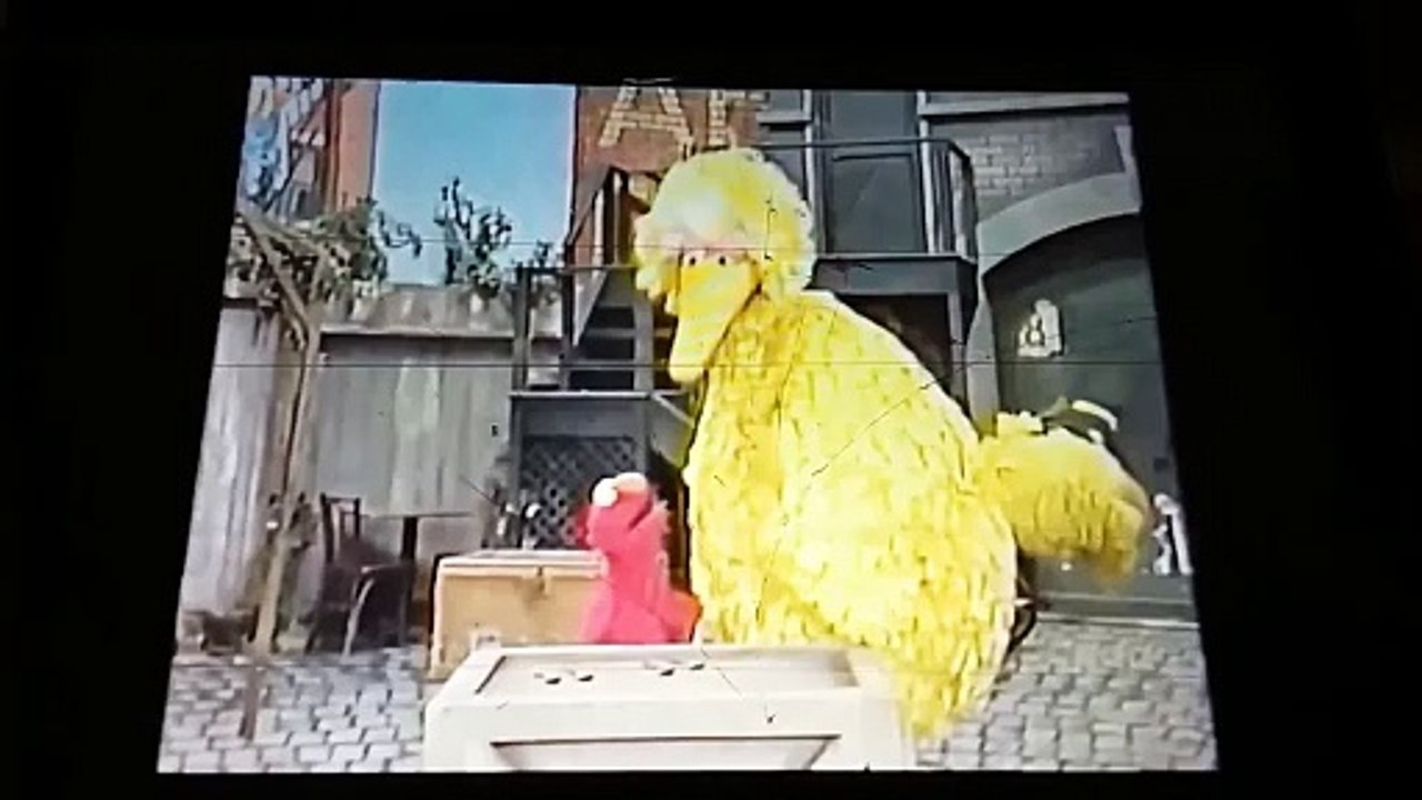 Closing to Sesame Street: Learning to Add and Subtract VHS 1987 (1992 Case)