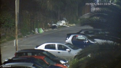 Il video del «fantasma» dei rifiuti a Monreale