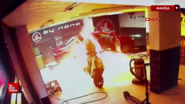 Manisa alevlerin arasında kalan oto yıkamacı öldü