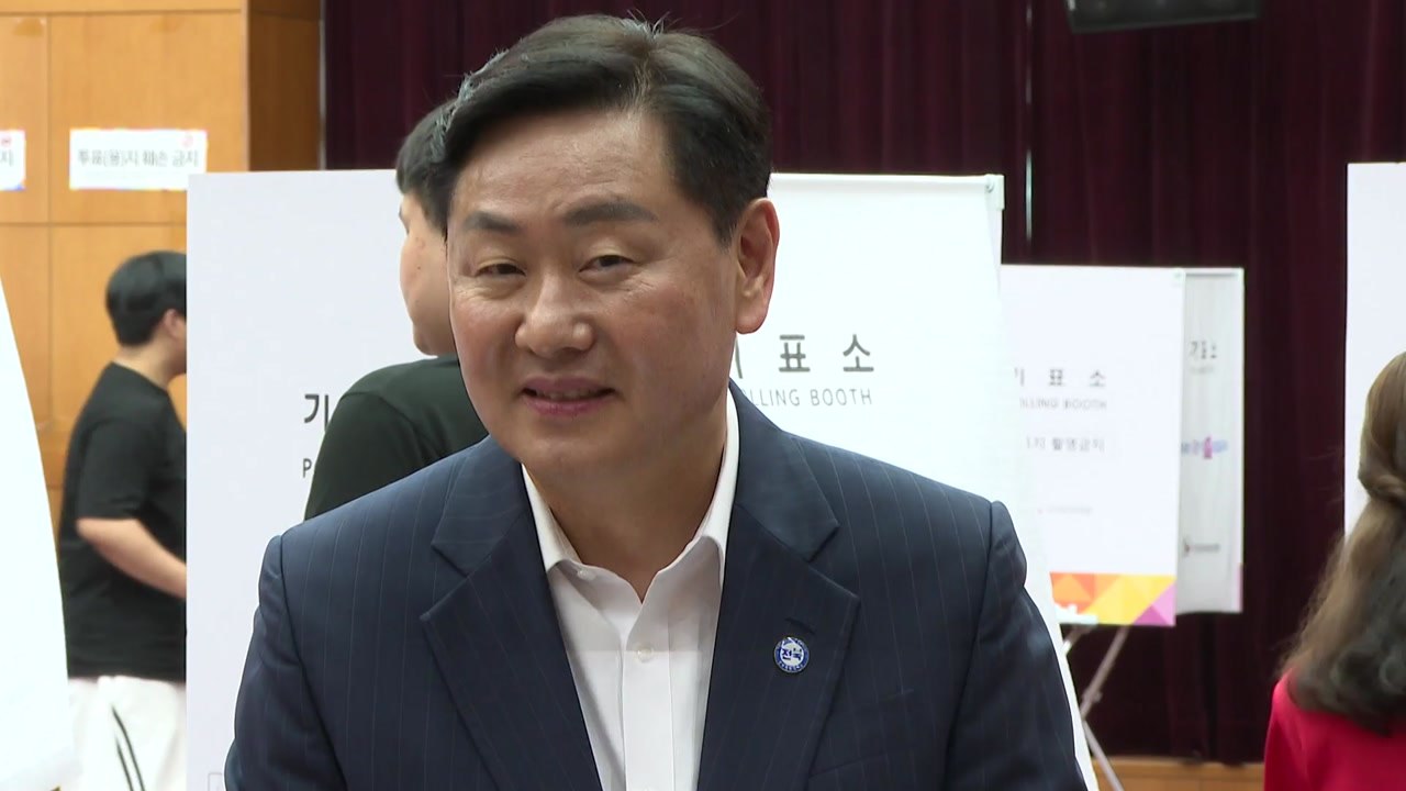 [전북] 김관영 전북지사, 사전투표 마친 뒤 투표 참여 당부 / YTN