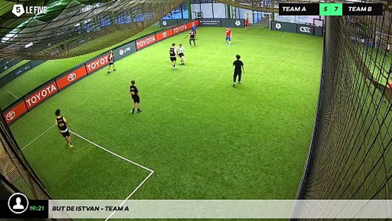 But de Istvan - Team A