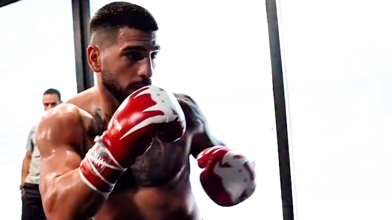 Así está Ilia Topuria a un mes de su combate en UFC 317
