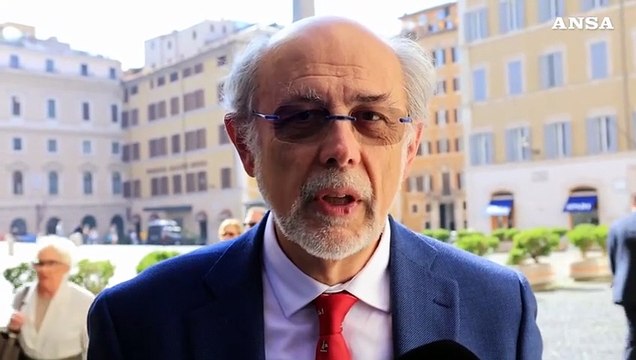 Sclerosi multipla, 144 mila malati a rischio esclusione