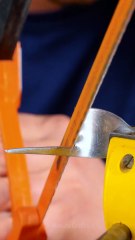 A Spoon’s Dark Secret! Calf Accessory That'll Give You 8 Extra Legs