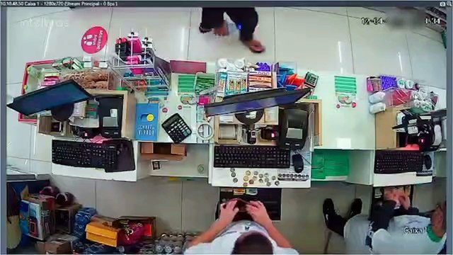 Suspeito de roubos a farmácias é preso no Paraná: ação criminosa resultou em aborto de funcionária