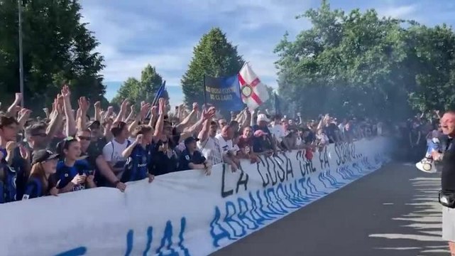 Inter, i tifosi caricano la squadra: Tutti a Monaco!