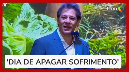 Haddad se emociona e exalta MST em evento no interior do Paraná