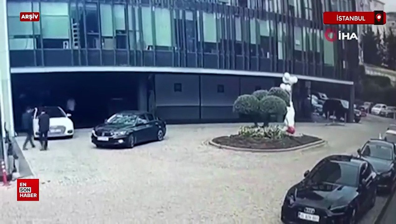 İBB soruşturmasında itirafçı olan 3 kişi tahliye edildi