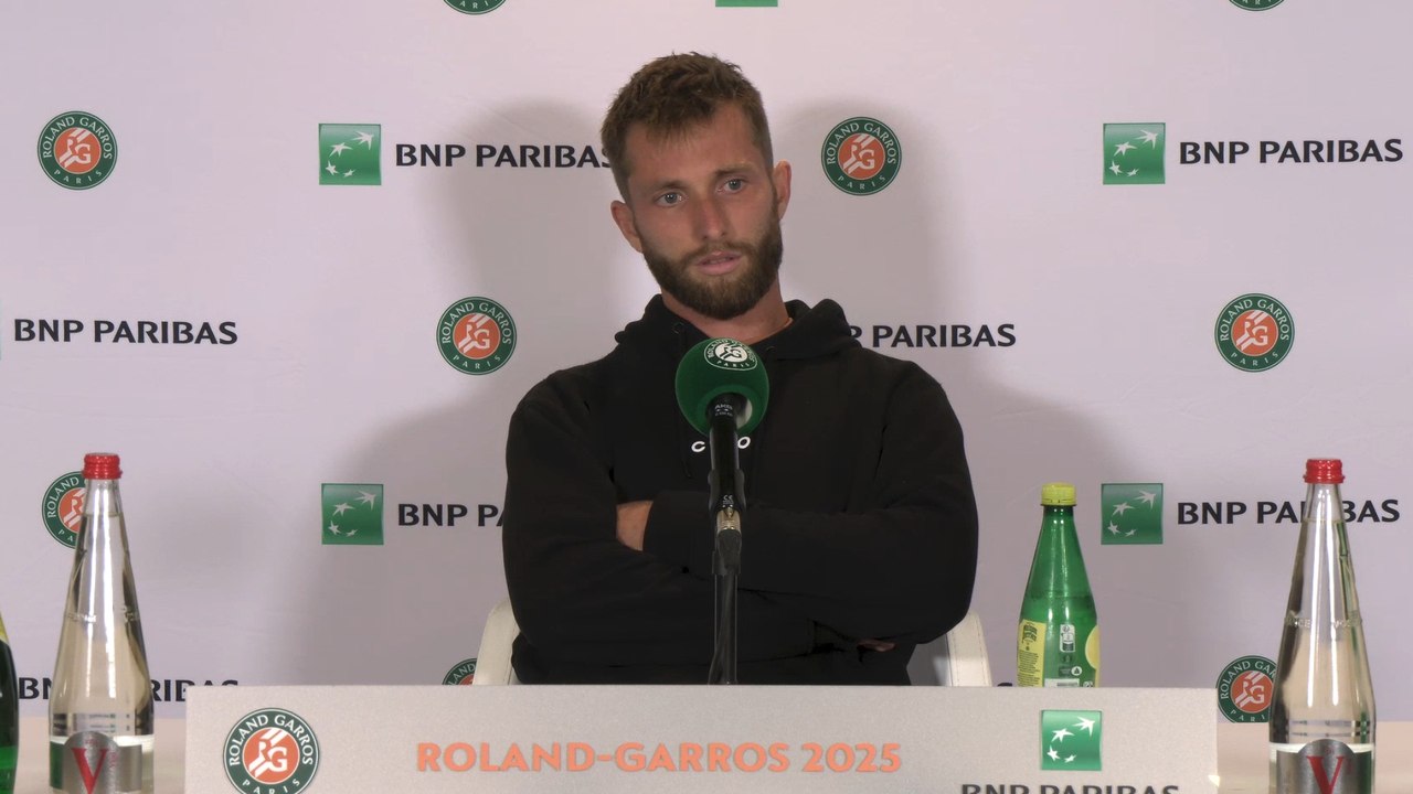 Roland-Garros 2025 - Corentin Moutet, dompté par Novak Djokovic : "J'ai des regrets..."