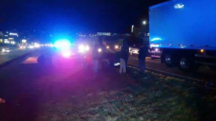 Grave acidente envolve 4 carros e uma moto na BR-277 em Cascavel