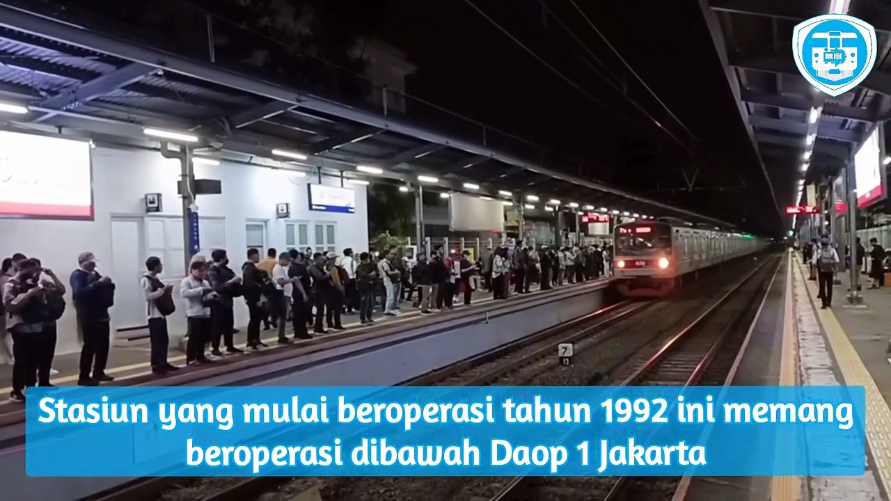 Ketika Stasiun Cawang Putar Manuk Dadali