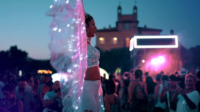 Superaurora festival nel parco del Castello Chigi a Castel Fusano, tre giorni di concerti, dj set, installazioni e performance