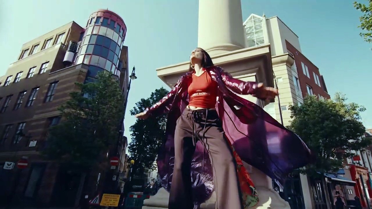 Jessie J - Living My Best Life (with Lyric)