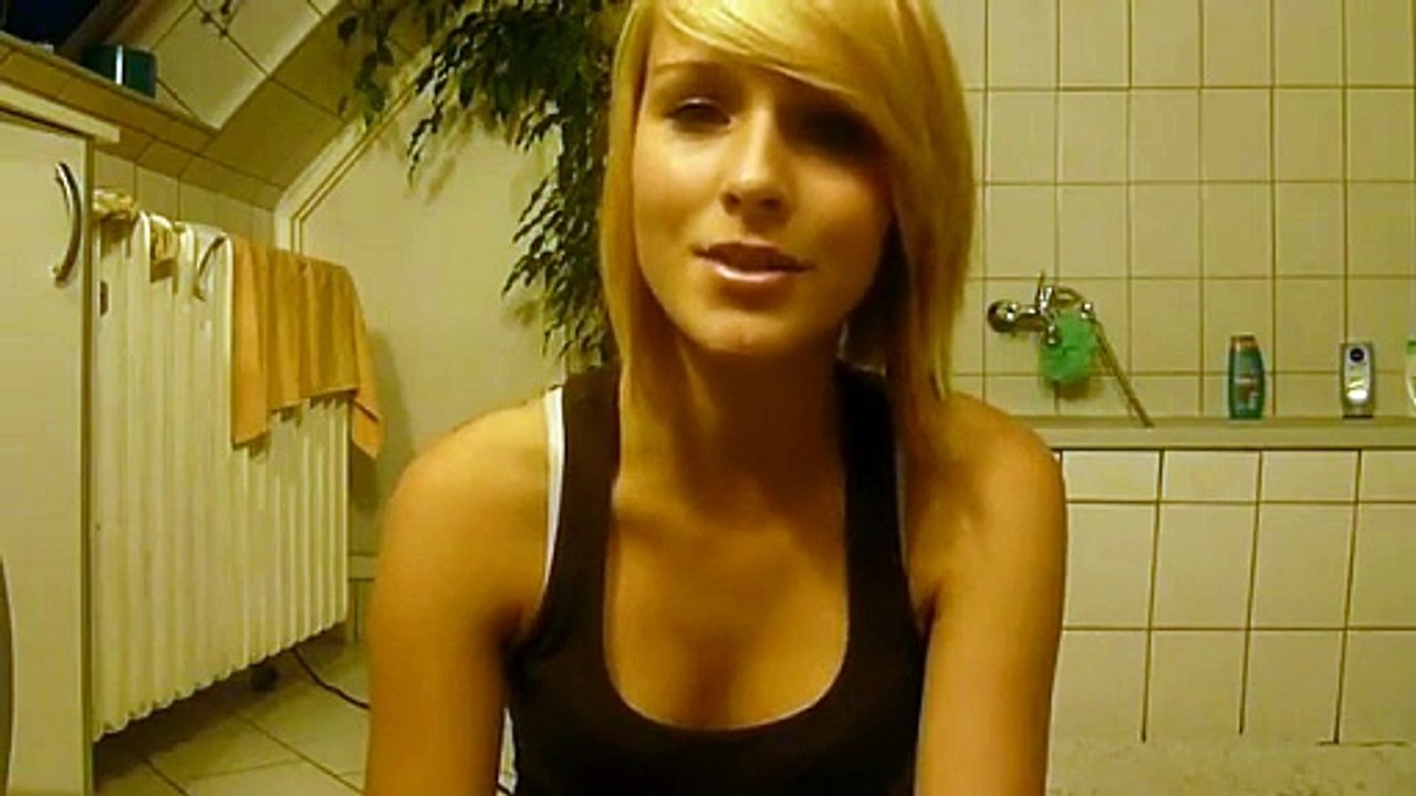 Emeli Sande-Read all about it (Cover by Laura]