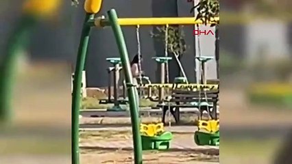 Gencecik kadın öğretmen eski sevgilisinin çalıştığı okulun önünde intihar etti