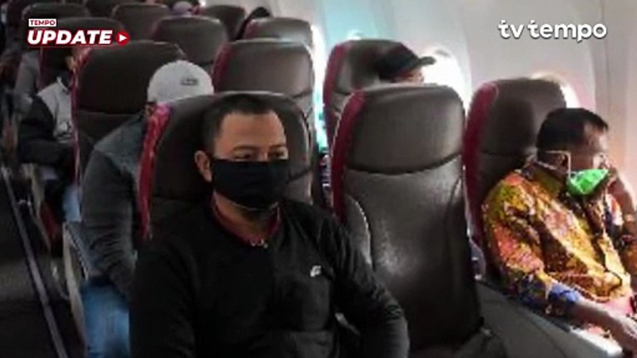 Turki Kenakan Denda Penumpang yang Berdiri sebelum Pesawat Berhenti