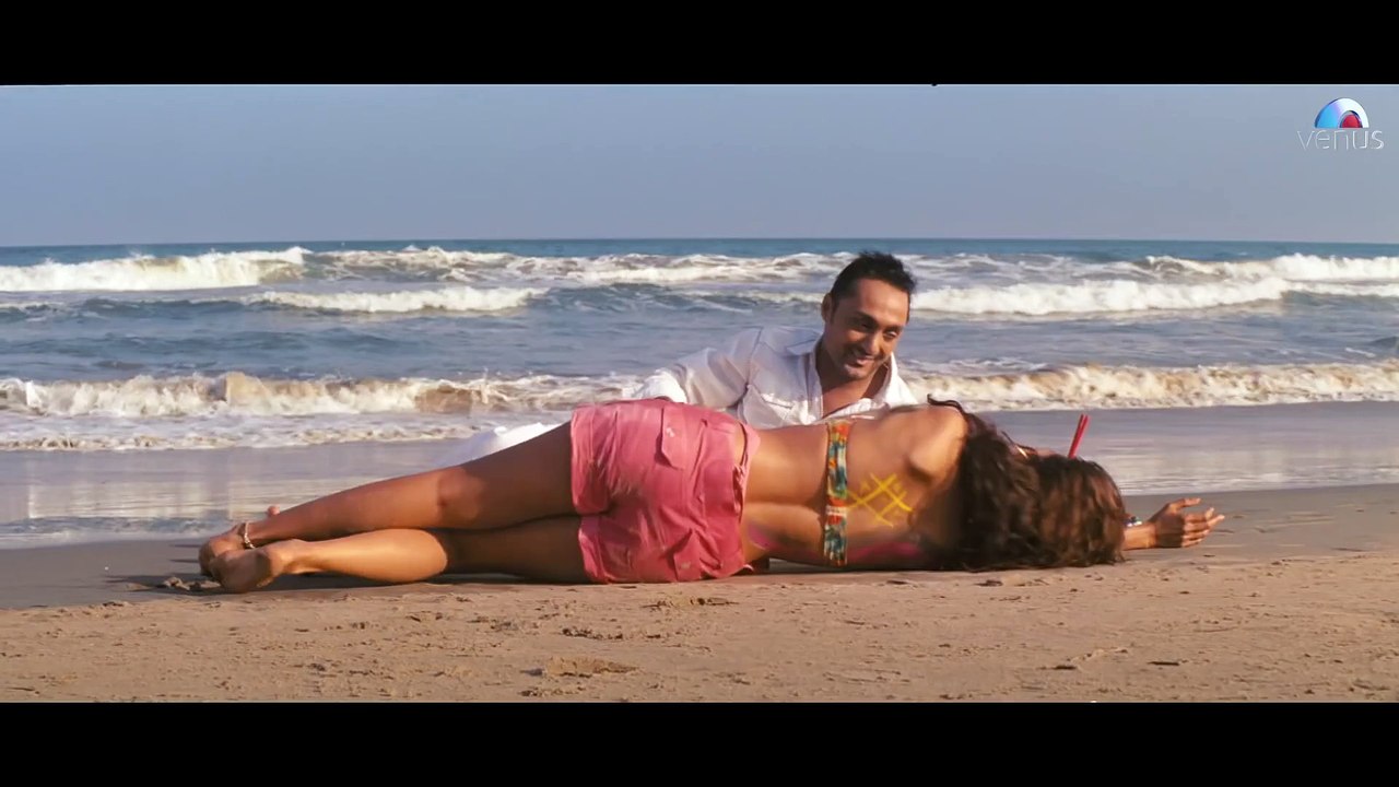 Marmari_Baahein_(HD)_Full_Video_Song___Maan_Gaye_Mughall-_E-_Azam___Malika_Sherawat,_Rahul_Bose__