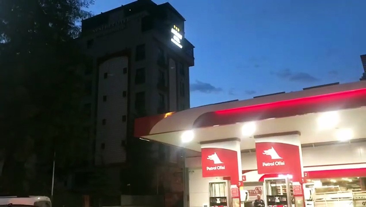 Trabzon'da Yangın Denetimi Sonrası Otel Kapatıldı! Otel Sahibi Protesto Etti...