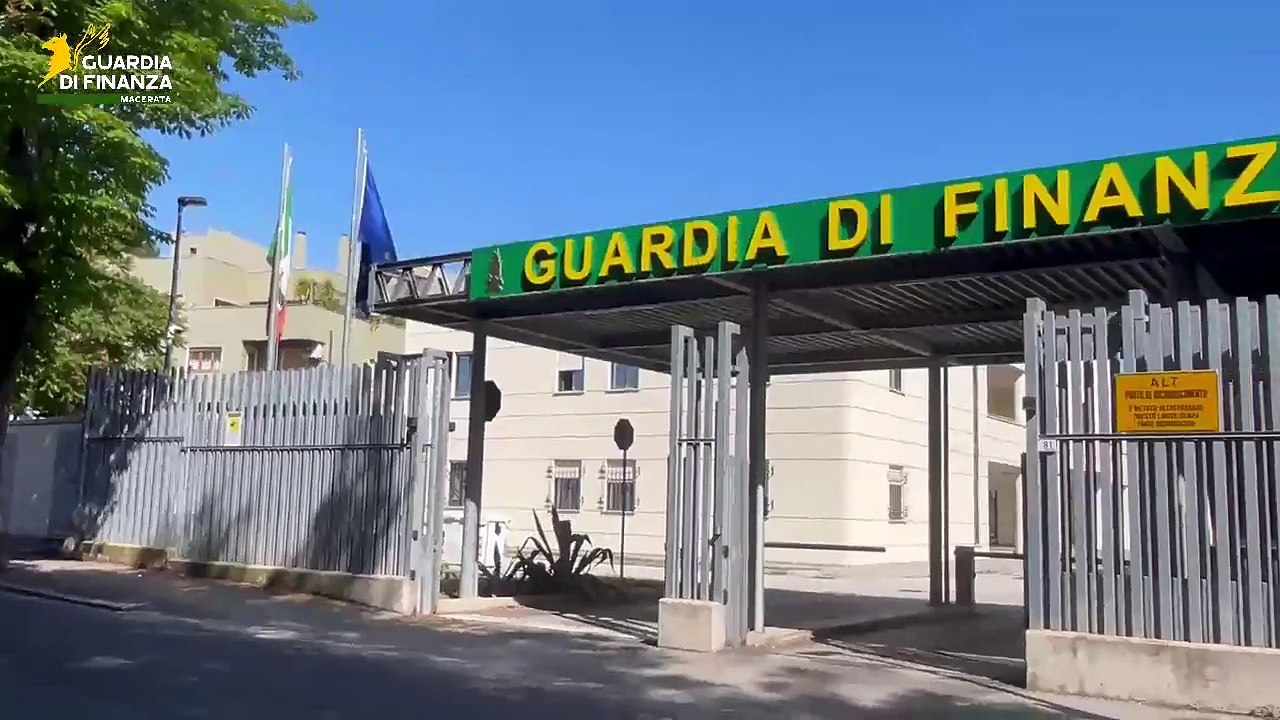 GdiF MACERATA: OLTRE 720 MILA EURO DI CREDITI D’IMPOSTA PER CORSI DI FORMAZIONE MAI SVOLTI. DENUNCIATI 3 IMPRENDITORI ED UN PROFESSIONISTA (30.05.25)
