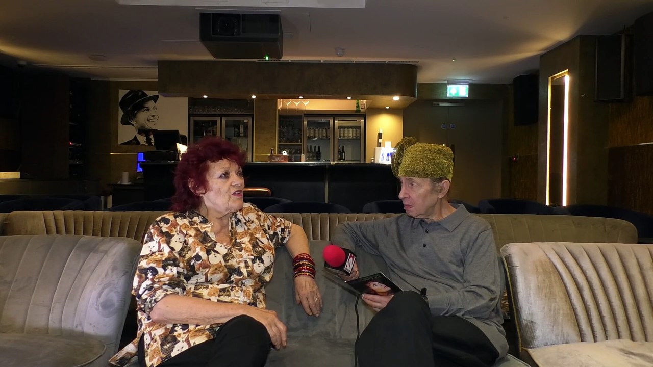 Dana Gillespie talks about working on the song 'Andy Warhol' with David Bowie