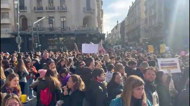 Miles de personas en todo el país marcharon contra el ajuste en el área